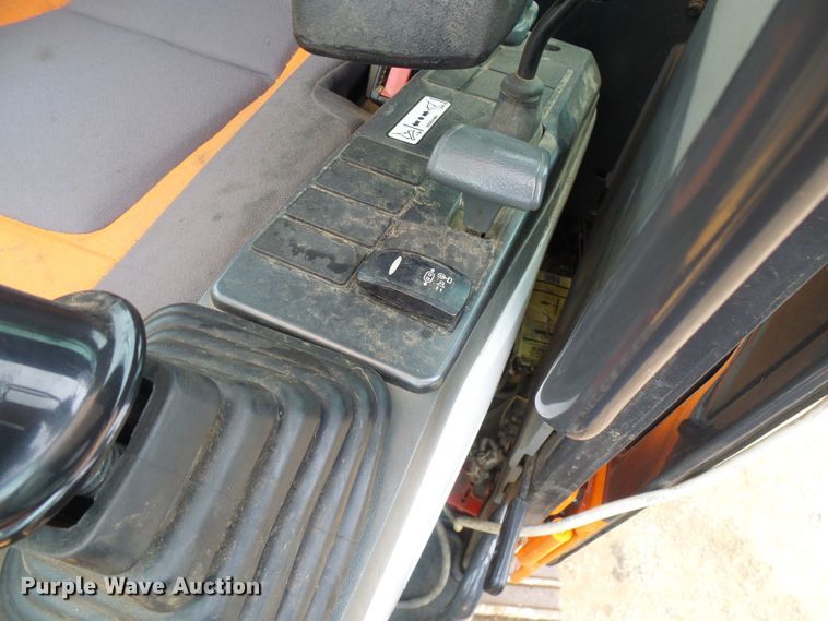 image for item EP9885 2018 Doosan DX140LCR-5  excavator