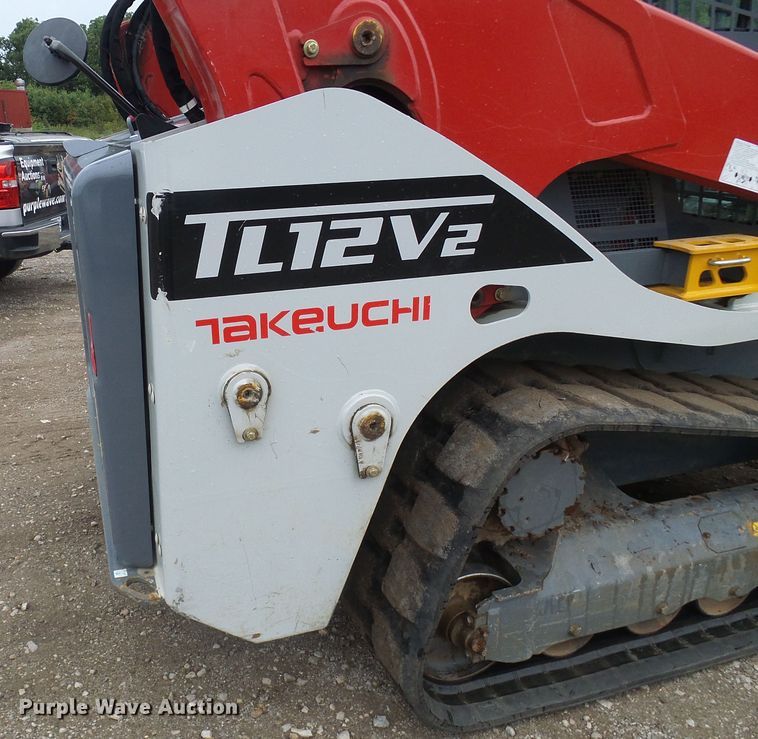 image for item EP9886 2019 Takeuchi TL12V-2  tracked skid steer loader