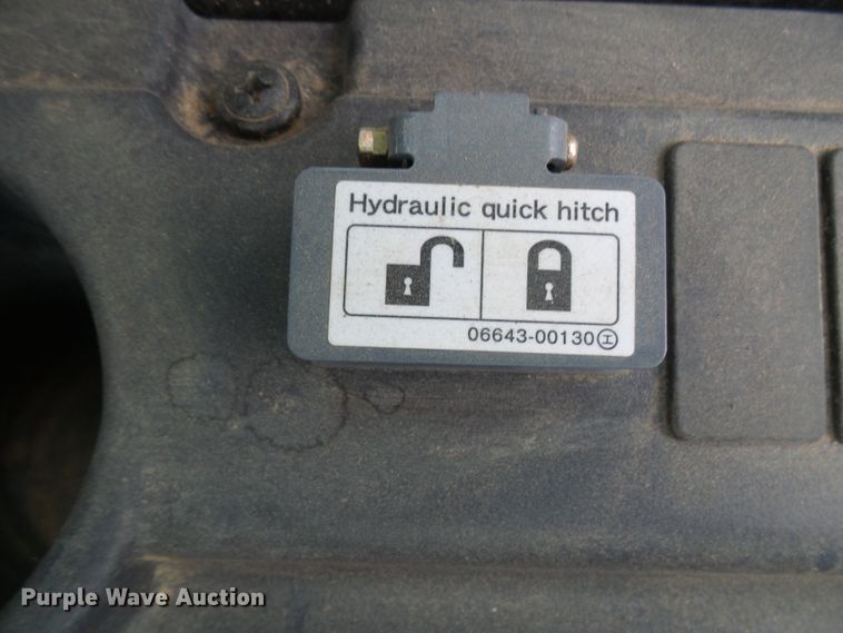 image for item EP9886 2019 Takeuchi TL12V-2  tracked skid steer loader