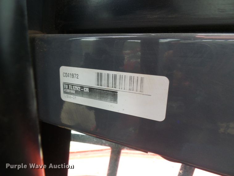 image for item EP9886 2019 Takeuchi TL12V-2  tracked skid steer loader