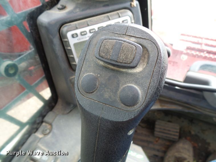 image for item EP9886 2019 Takeuchi TL12V-2  tracked skid steer loader