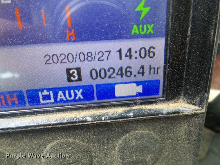 image for item EP9886 2019 Takeuchi TL12V-2  tracked skid steer loader