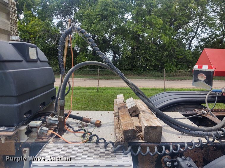 image for item EQ9398 2008 CPS Manac TSD30 end dump trailer