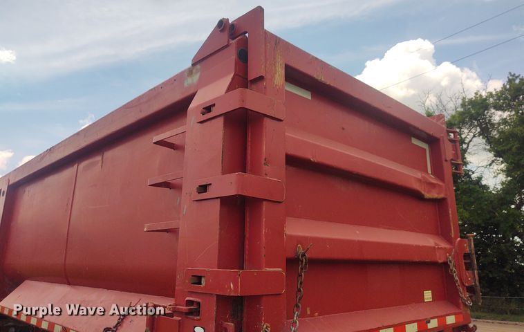 image for item EQ9398 2008 CPS Manac TSD30 end dump trailer