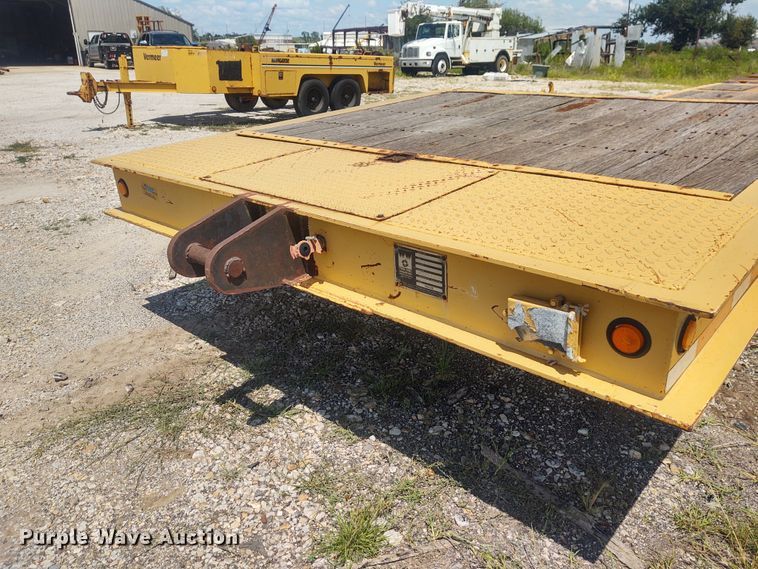 image for item EQ9401 1990 Trail King TK80RG-463 equipment trailer
