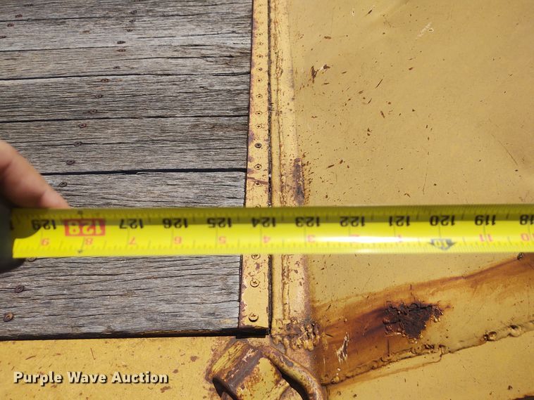 image for item EQ9401 1990 Trail King TK80RG-463 equipment trailer