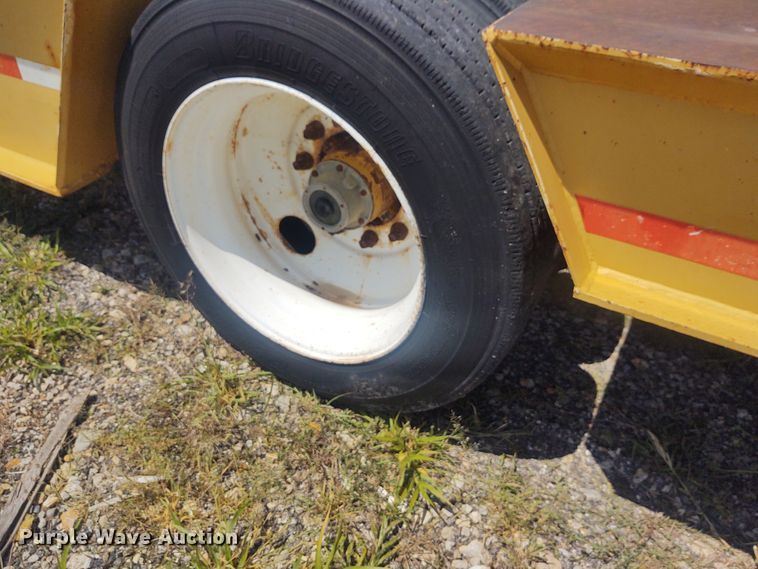 image for item EQ9401 1990 Trail King TK80RG-463 equipment trailer