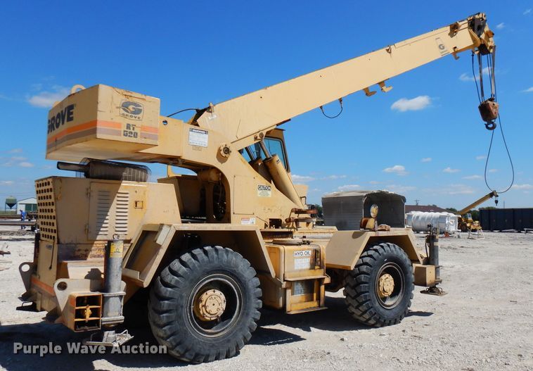 image for item FN9377 1982 Grove RT520 crane