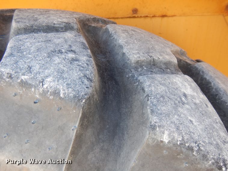 image for item FN9377 1982 Grove RT520 crane