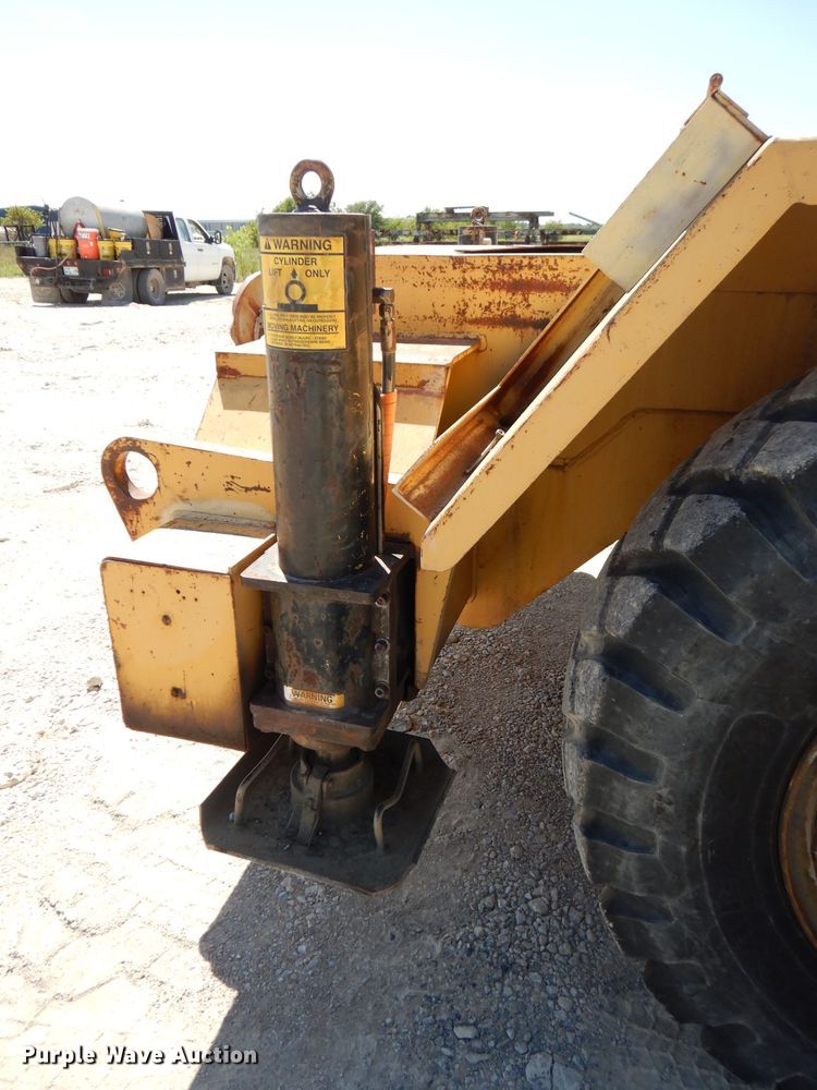 image for item FN9377 1982 Grove RT520 crane