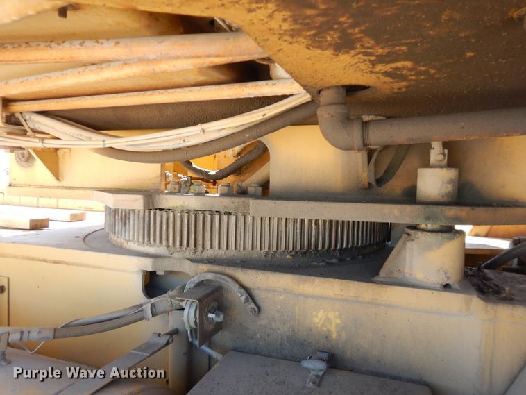 image for item FN9377 1982 Grove RT520 crane