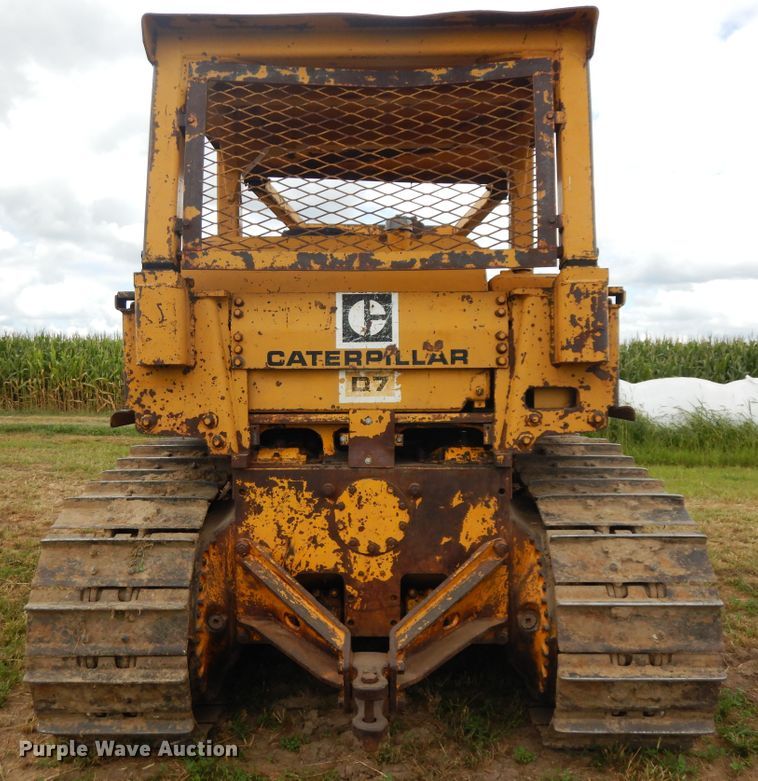 image for item FP9767 1972 Caterpillar D7F dozer