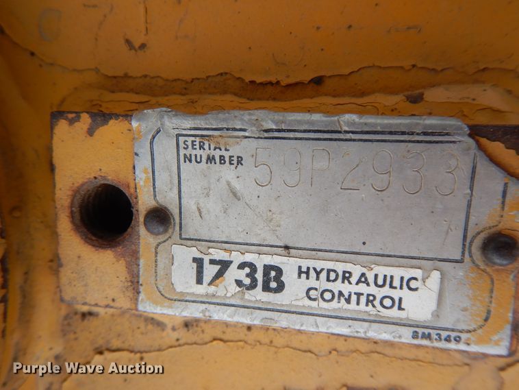 image for item FP9767 1972 Caterpillar D7F dozer