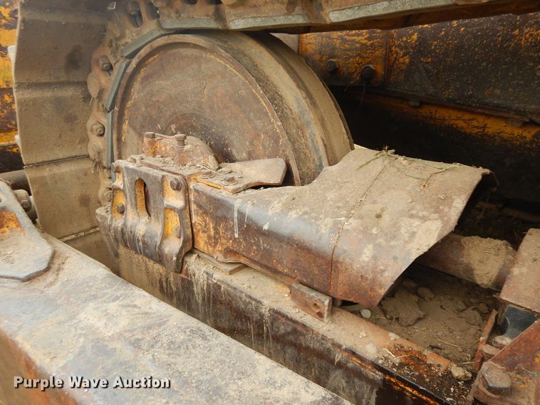 image for item FP9767 1972 Caterpillar D7F dozer