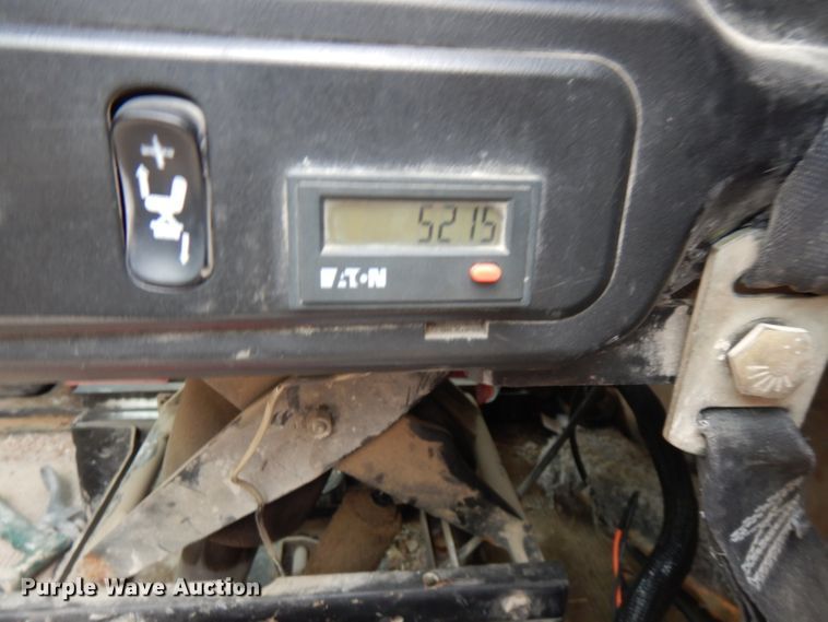 image for item FR9003 2000 Peterbilt 357  ready mix truck