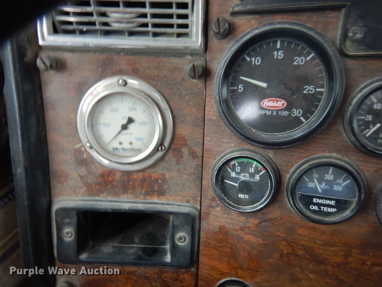 image for item FR9003 2000 Peterbilt 357  ready mix truck