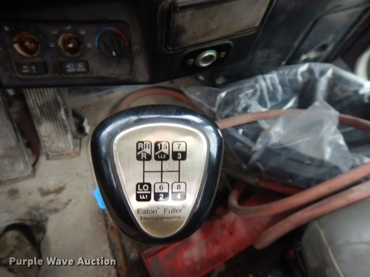 image for item FR9003 2000 Peterbilt 357  ready mix truck