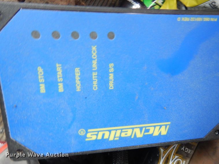 image for item FR9003 2000 Peterbilt 357  ready mix truck