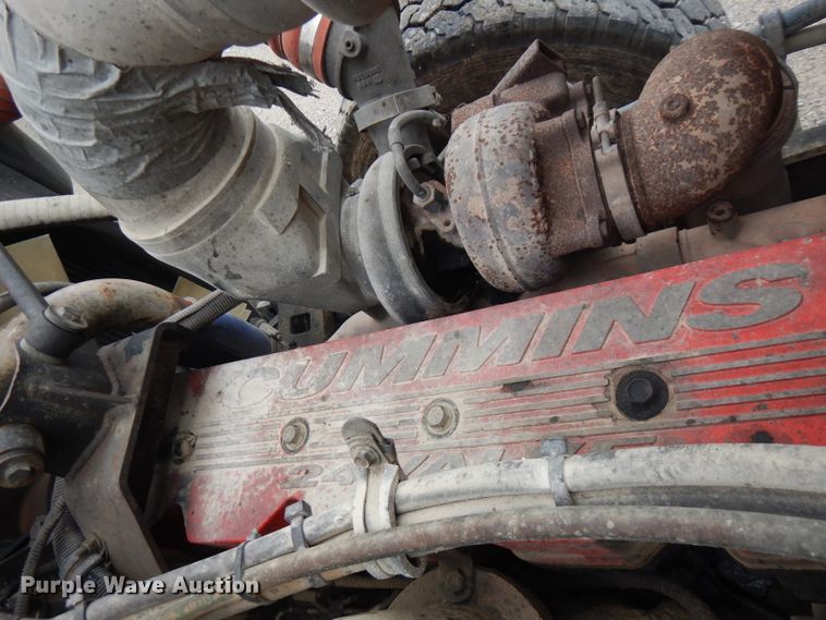 image for item FR9003 2000 Peterbilt 357  ready mix truck