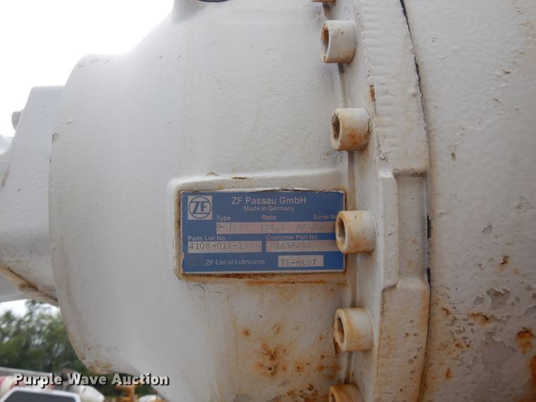 image for item FR9003 2000 Peterbilt 357  ready mix truck