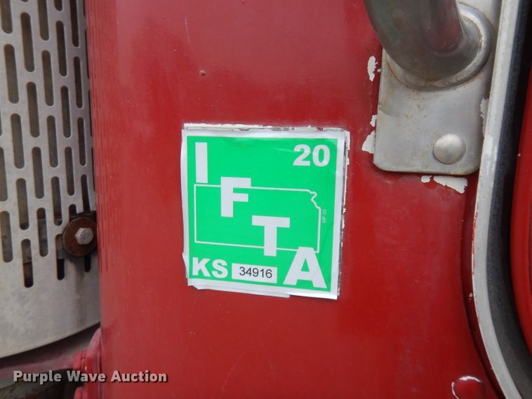 image for item FR9003 2000 Peterbilt 357  ready mix truck