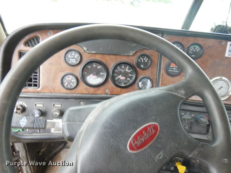 image for item FR9004 2001 Peterbilt 357  ready mix truck