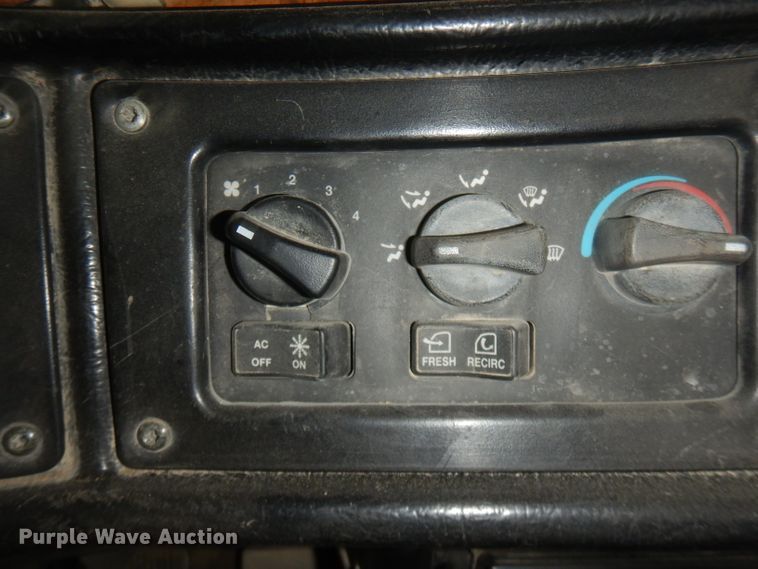 image for item FR9004 2001 Peterbilt 357  ready mix truck