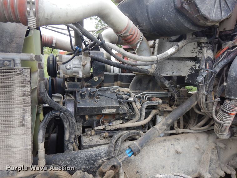 image for item FR9004 2001 Peterbilt 357  ready mix truck