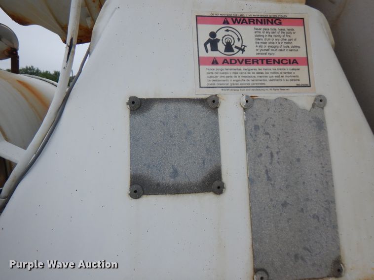 image for item FR9004 2001 Peterbilt 357  ready mix truck