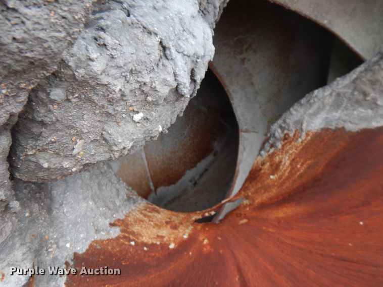 image for item FR9004 2001 Peterbilt 357  ready mix truck