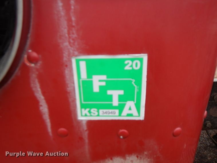 image for item FR9004 2001 Peterbilt 357  ready mix truck