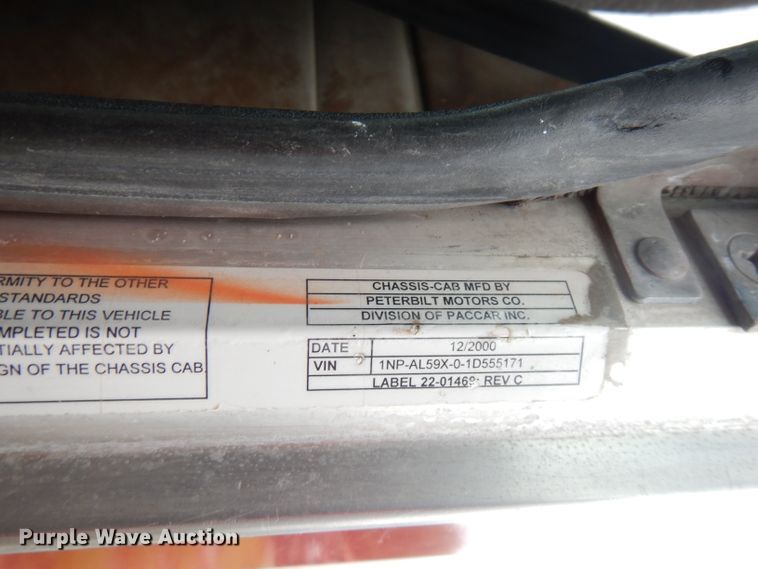 image for item FR9004 2001 Peterbilt 357  ready mix truck