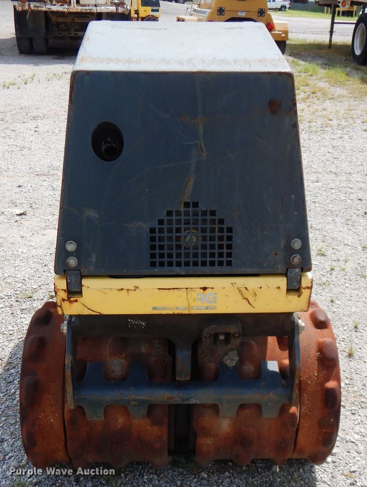 image for item FR9006 Bomag BG99108  trench compactor