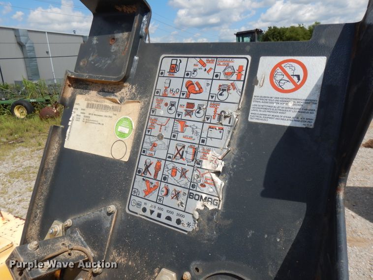 image for item FR9006 Bomag BG99108  trench compactor