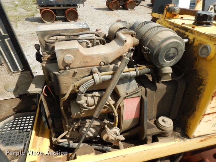 image for item FR9006 Bomag BG99108  trench compactor