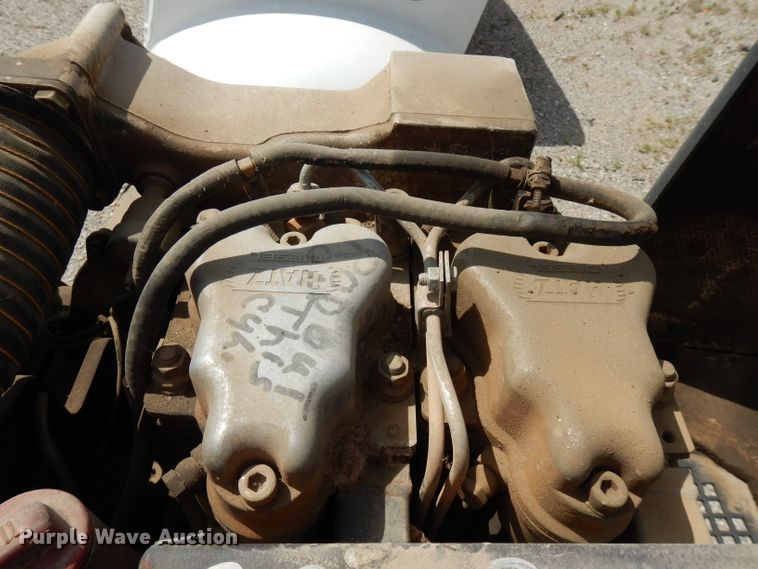 image for item FR9006 Bomag BG99108  trench compactor