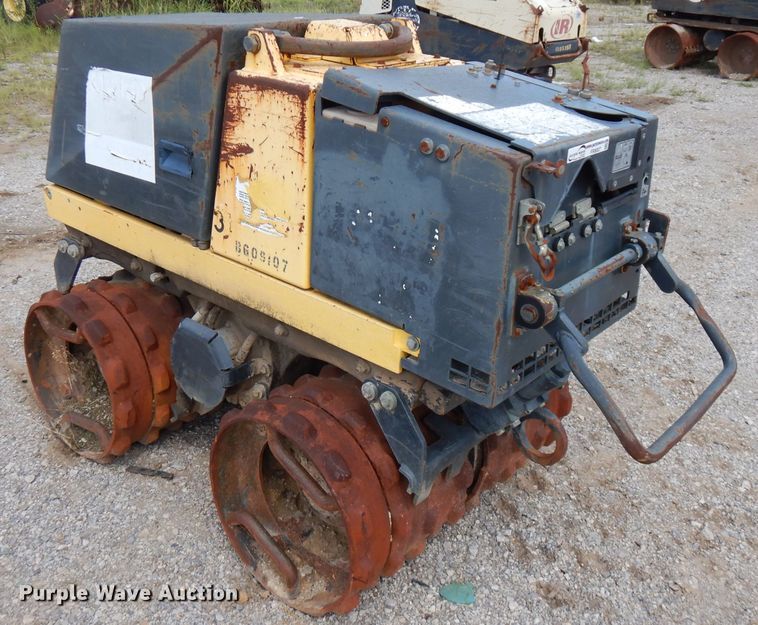 image for item FR9007 Bomag BG09107  trench compactor