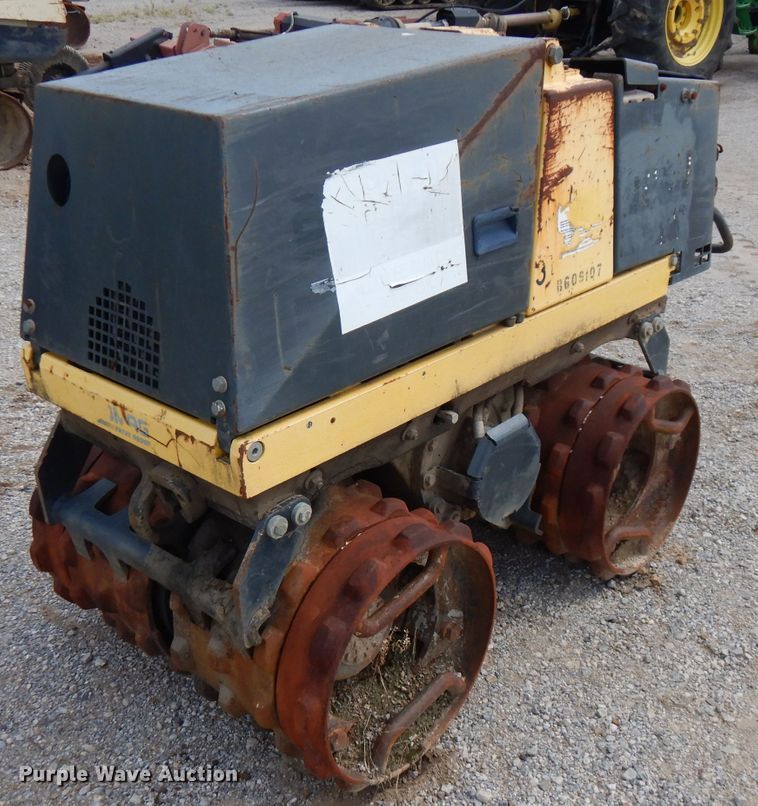 image for item FR9007 Bomag BG09107  trench compactor
