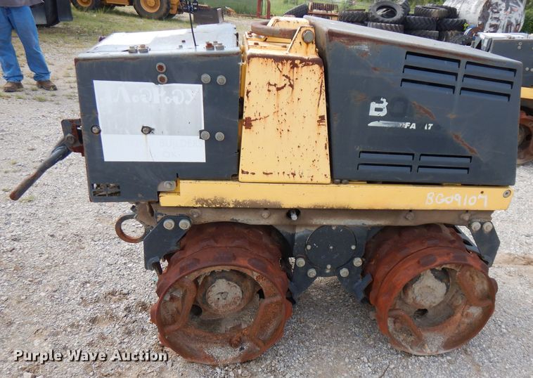 image for item FR9007 Bomag BG09107  trench compactor