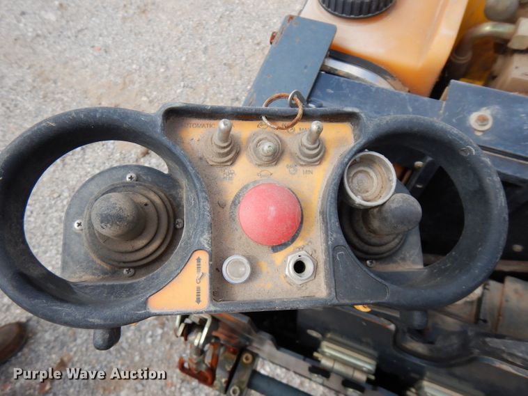 image for item FR9007 Bomag BG09107  trench compactor