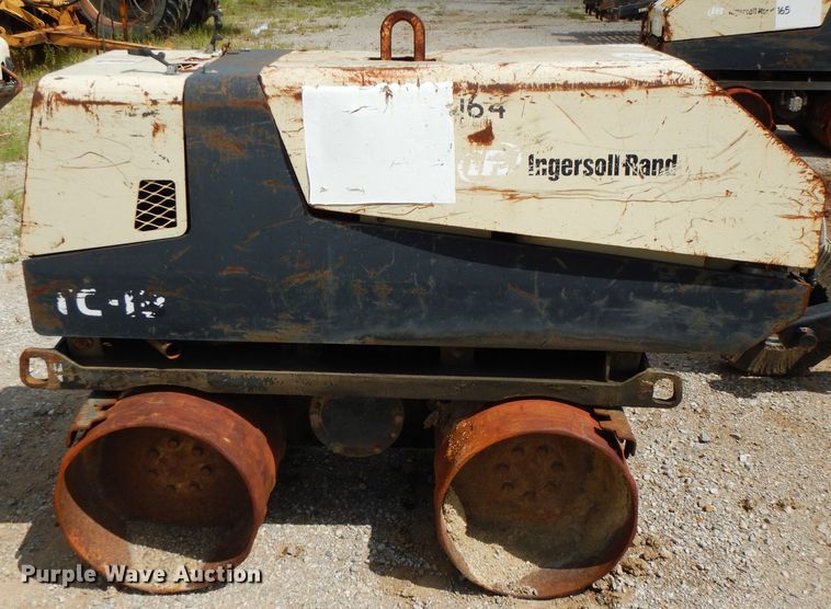 image for item FR9009 Ingersoll Rand TC13  vibratory trench compactor
