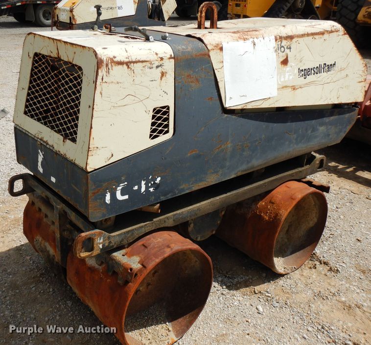 image for item FR9009 Ingersoll Rand TC13  vibratory trench compactor