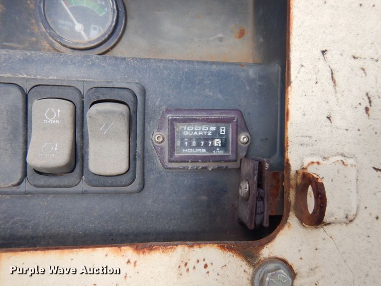 image for item FR9009 Ingersoll Rand TC13  vibratory trench compactor