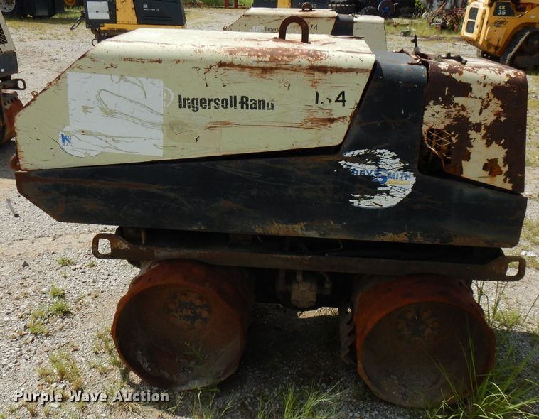 image for item FR9010 Ingersoll Rand  vibratory trench compactor