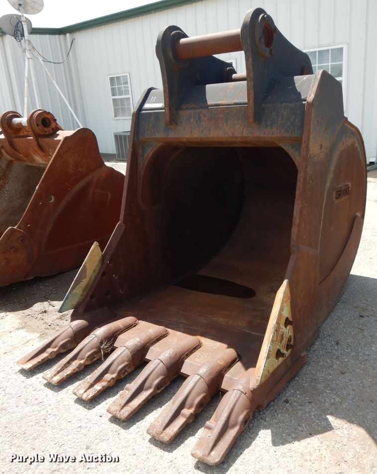 image for item FR9012 2006 Brooks 450D 51"W excavator bucket