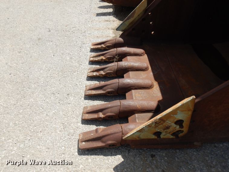 image for item FR9012 2006 Brooks 450D 51"W excavator bucket