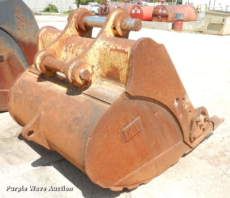 image for item FR9013 Caterpillar 300 series 54"W excavator bucket