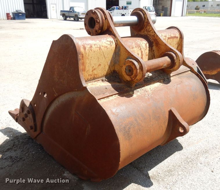 image for item FR9013 Caterpillar 300 series 54"W excavator bucket