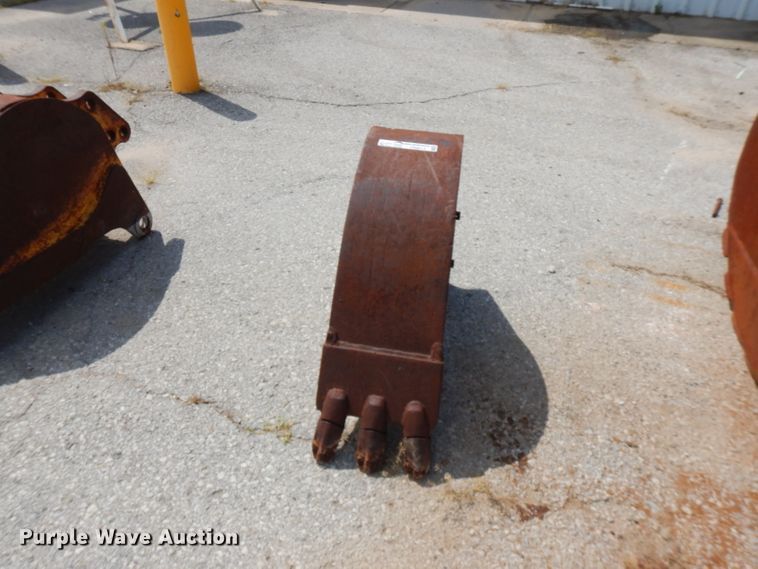 image for item FR9014 (6) excavator buckets