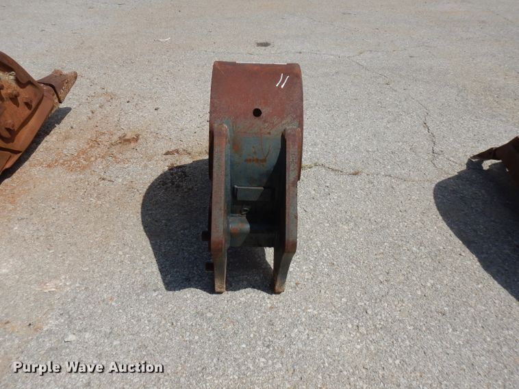 image for item FR9014 (6) excavator buckets